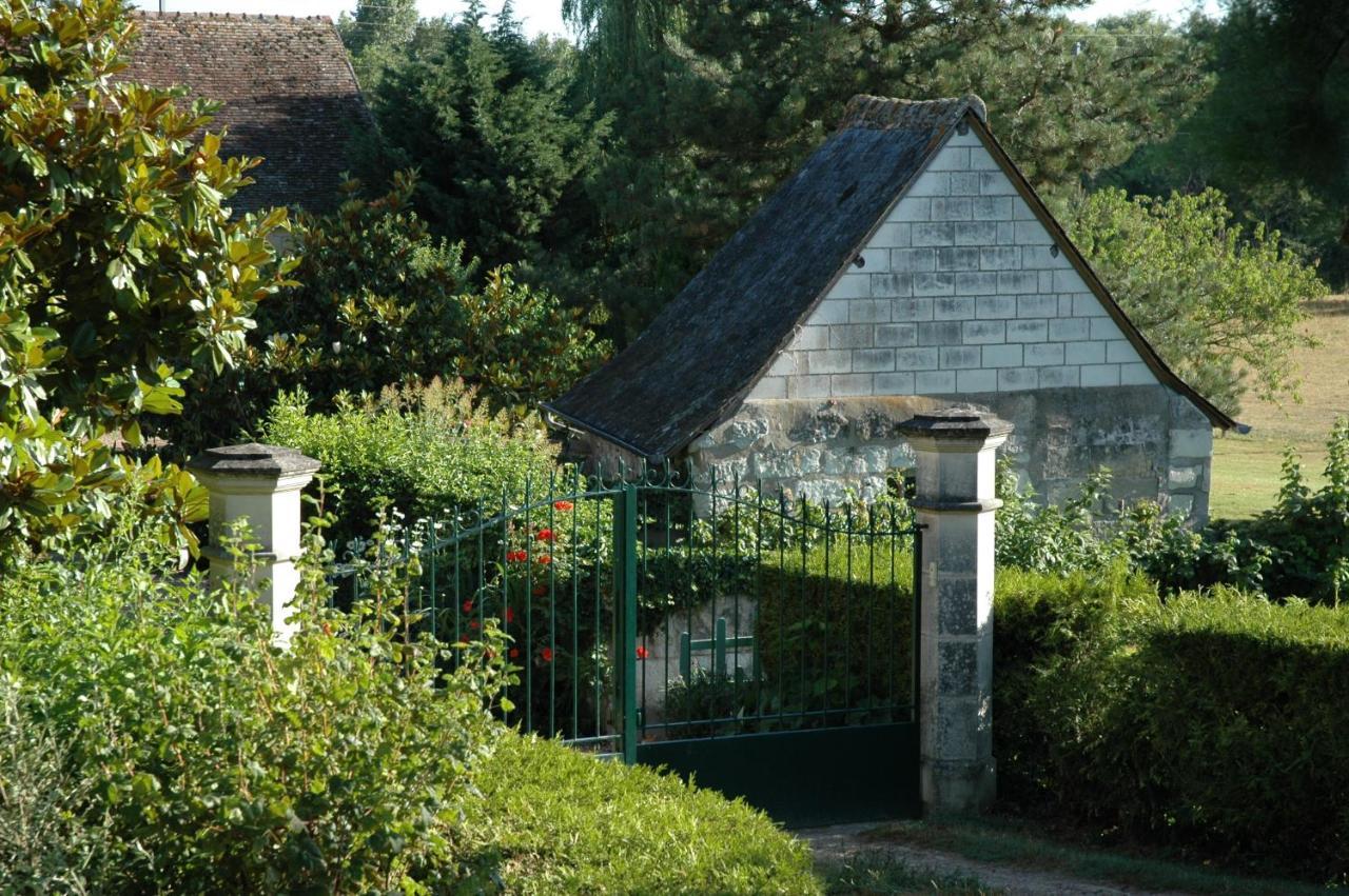 Le Chat Courant Villandry Exterior foto